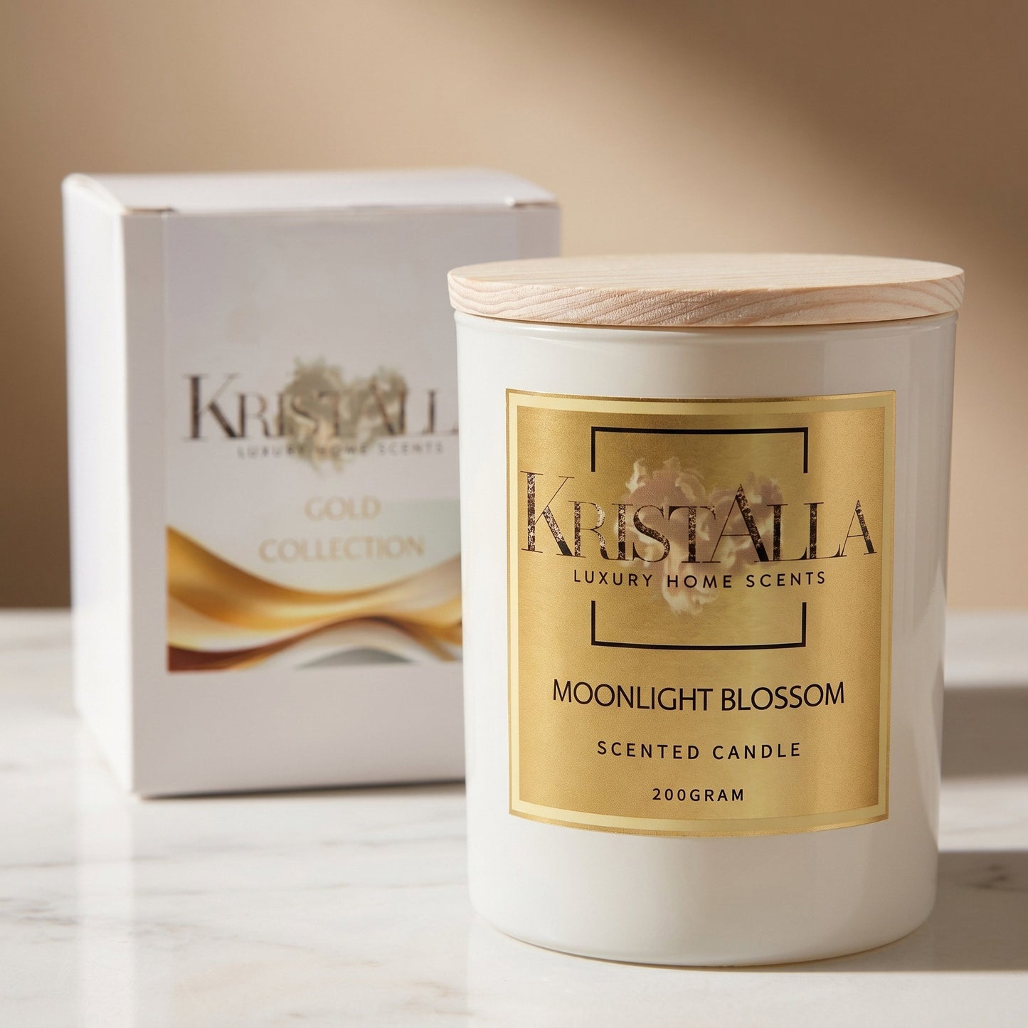 Premium Duftkerze Moonlight Blossom von Kristalla im weißen Glas mit Holzdeckel und edler Verpackung